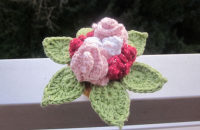 Test crochet - Les Roses Eternelles en Pot...