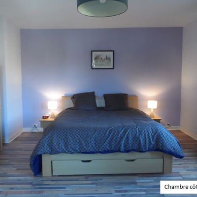 La chambre côté cour