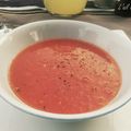 Soupe froide de pastèques, tomates & gingembre frais