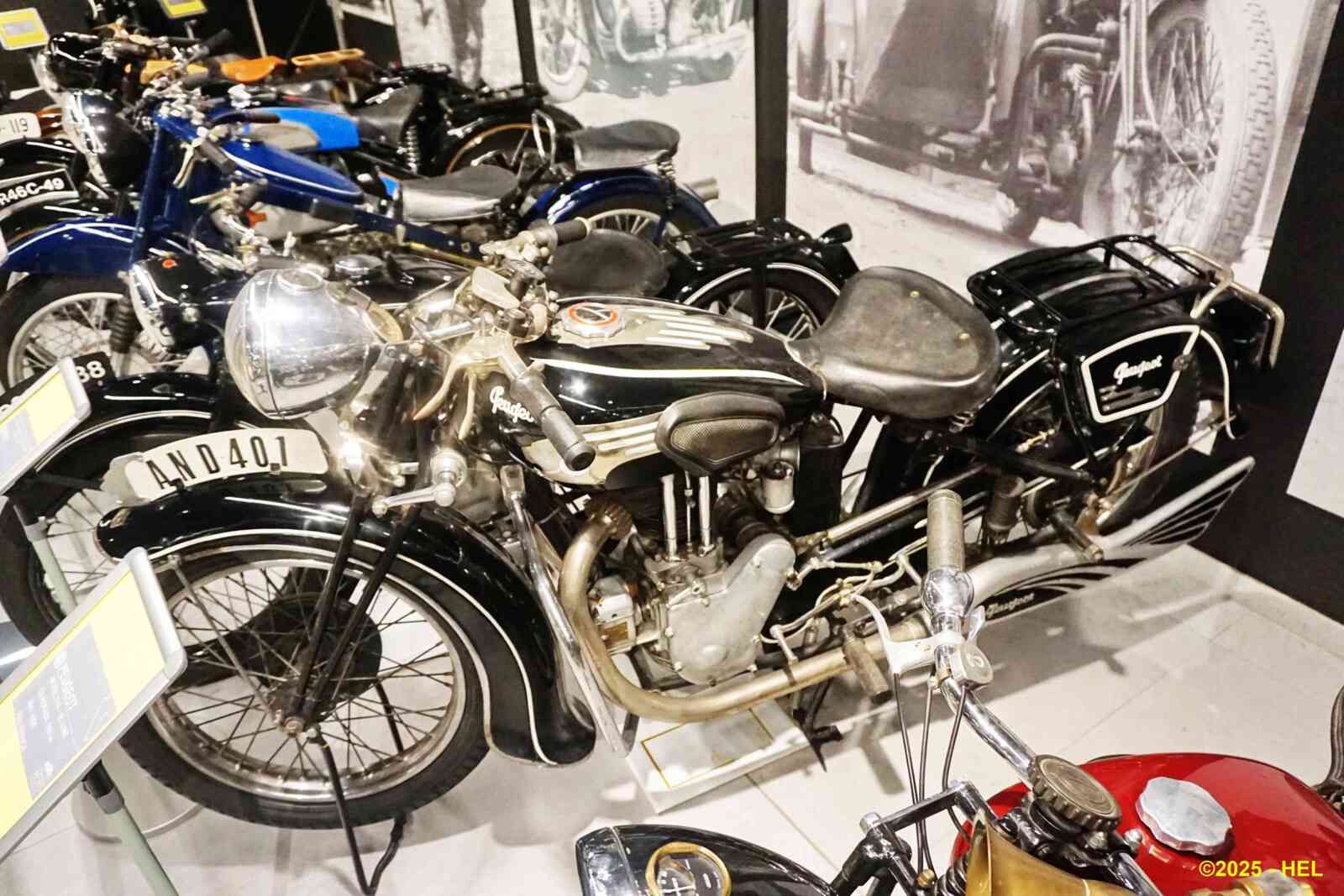 Peugeot 515 HL Luxe 500cc_01 - 1938 [F] HL_GF