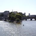 Une photo prise du Pont des Arts