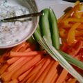 Dip au concombre et ses petits légumes