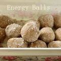 Petites boules d'énergie à l'arachide (Energy Balls)