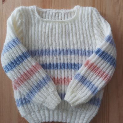 Pull fille en Doussine 