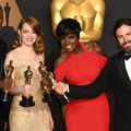 "Moonlight", Stone, Huppert, politique et grosse bourde... chronique d'une nuit d'Oscars.