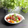 Salade de tomate-mozza aux framboises