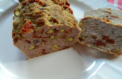 Pain de veau aux tomates séchées et pistaches