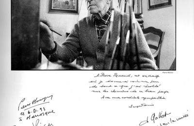 Dédicace et signatures.