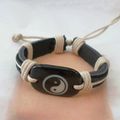 Bracelet Cuir Tressé Style Surfeur Le Yin_ Yang Os De Yak Réglable Unisexe