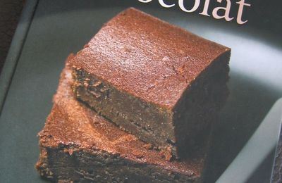 2 autres livres pour finir la semaine : pic-nic et chocolat