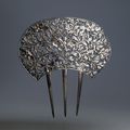 Chinese silver comb with flowers. Late 19th century