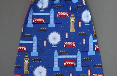 Nouvelle serviette cou élastique Londres pour enfants