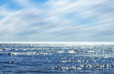 le ciel les nuages l'océan