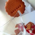 Marque-place gourmand, biscuit gravé avec vos prénoms