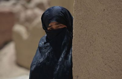 Fâ’eqa Javâd Mohâjer (1975 -) : Ô vent !
