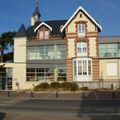 caméra au conseil municipal de Donville les Bains (50) : le maire lève la séance - lundi 12 décembre 2011