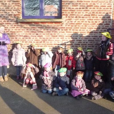 photo de nos chapeaux chinois 