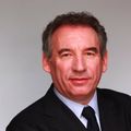 François Bayrou : "Tous les piliers solides de la France s'effritent" 