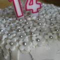 Un rainbow cake pour les 14 ans de Jul
