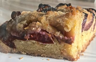 Tarte aux quetsches à la crème d'amandes et au streusel 