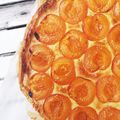 Tarte feuilletée abricots et crème d'amandes