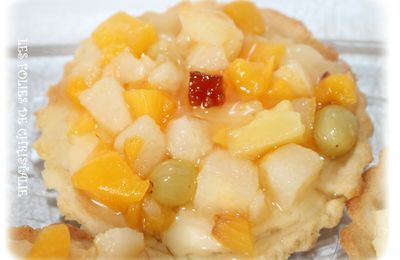 Tartelettes pâtissières au cocktail de fruits