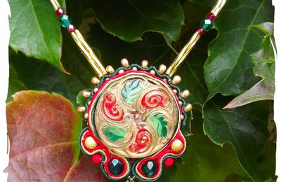 Petit essai de soutache ....