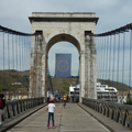 LE PONT SUSPENDU SUR LE RHONE...