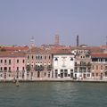 Venise est une ville de passion : c'est une ville pour les lunes de miel ou pour les ruptures. Alfred Capus