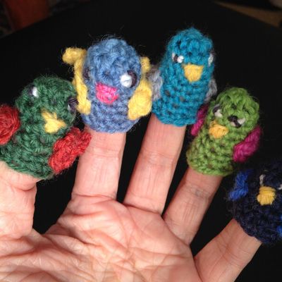 Marionnettes à doigts au crochet