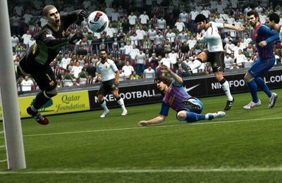 Pro Evolution Soccer 2013 est de se rapprocher de l'éclat pour Xbox 360