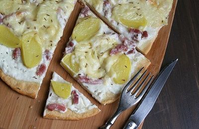 Pizza Raclette au cumin