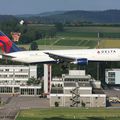 Zurich Airport (ZRH/LSZH): Delta Air Lines: Boeing 767-324/ER: N394DL: MSN:27394/572.