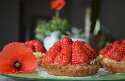 Recette Facile et gourmande/ Tartelette sablée aux fraises sans beurre