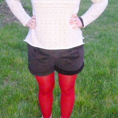 La toile Chataigne Ce petit short fleurit sur la