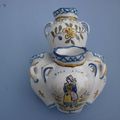 BOUQUETIERE FAIENCE DESVRES