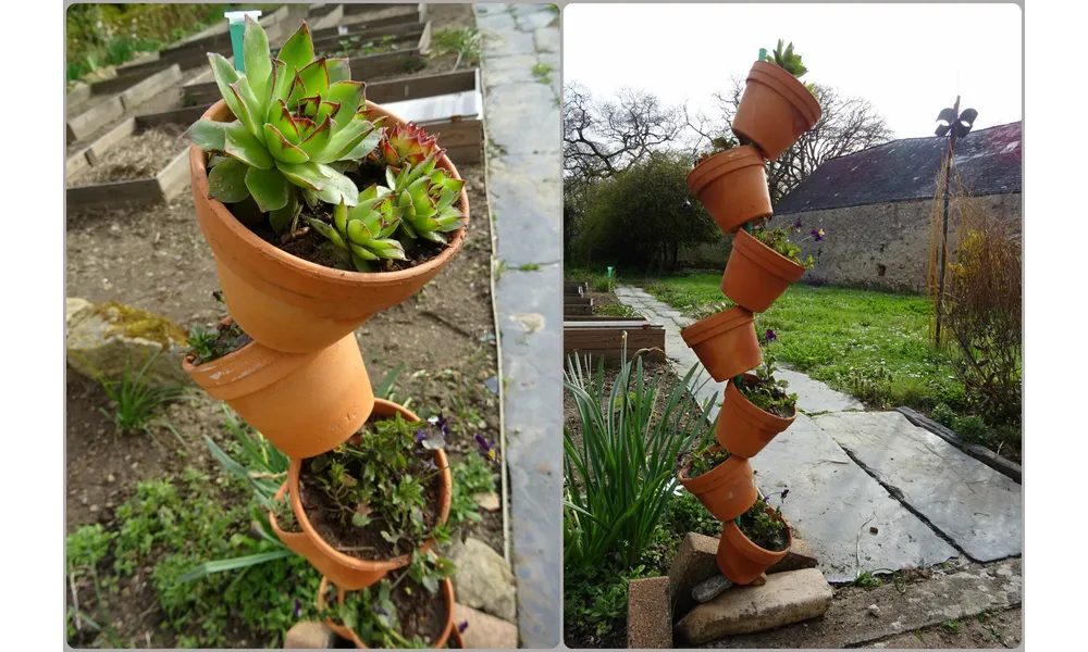 Pyramide de pot de fleurs