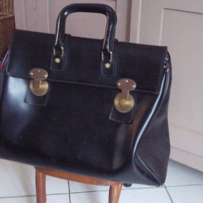 sac de voyage /medecin