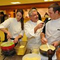 Savoyarde ou Valaisanne, la fondue au fromage ? Le festival Neiges étoilées de Châtel n'a pas tranché...