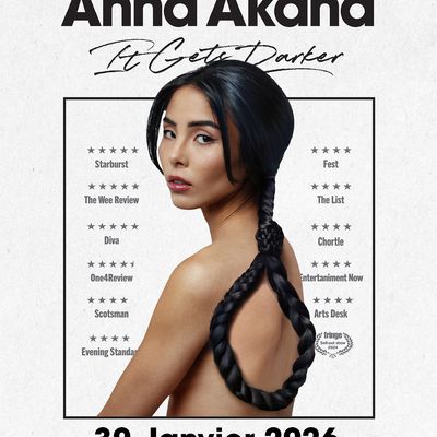 Anna Akana en stand up au République à Paris le 30/01/2026