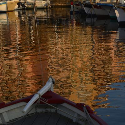 Reflets sur le port de St Tropez