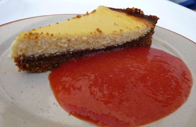 Cheesecake Vanille-Citron, Coulis de fraises-framboises.