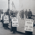 SUFFRAGISTES et SUFFRAGETTES