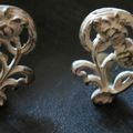 Boucles d'oreilles Metal/fleur.Années 40.Rare.