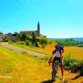 à vélo: de Frontonas à Bourgoin-Jallieu,en passant par St Savin,Montcara et le château de Demptézieu (Est-Lyonnais/Isère)