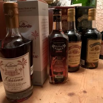 Le rhum français. Le protectionnisme anti-rhum. Le 24 janvier 1713.