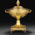 Coupe couverte à entremets et sa doublure en vermeil par Martin-Guillaume Biennais, Paris, 1809-1819 du service Borghèse