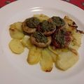 Hamburger de poulet au parmesan et au pesto vert