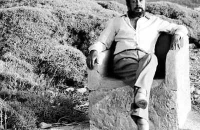 Yannis Ritsos / Γιάννης Ρίτσος (1909 – 1990) : « Les hommes continuent d’avancer ainsi... »