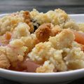 Crumble pommes-fraises-bleuets